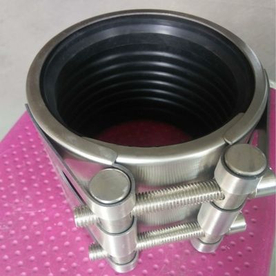 100% Inspection Small Pipe Clamp OEM High Pressure Stainless Steel Metal Saddle Clamps