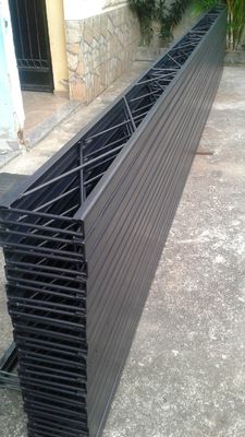 Customized Space Frame Steel Material Beam Steel Structure in Industrial Design Style