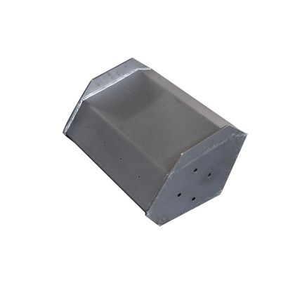 Customized Stainless Steel Material and Chain Conveyor Structure Bucket Elevator Hopper